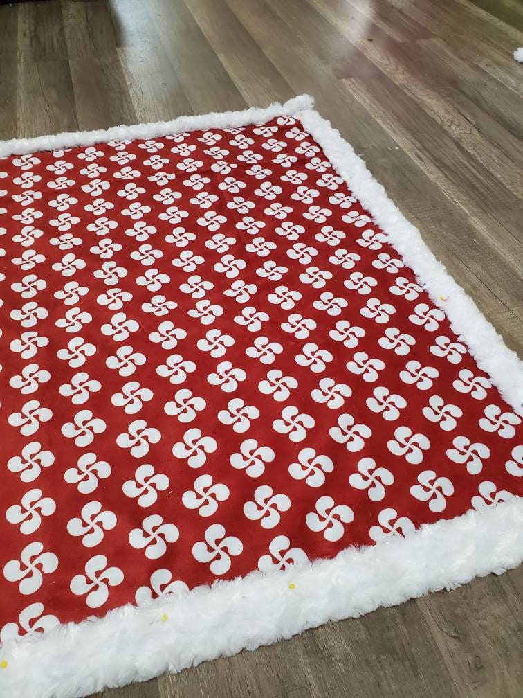 Adult Minky Lauburu  Blanket Made to Order