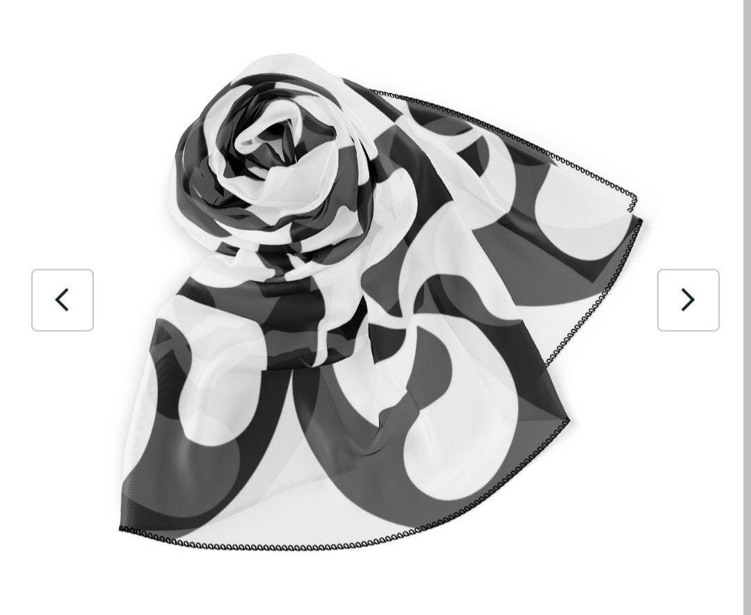 Voile Lauburu Scarves