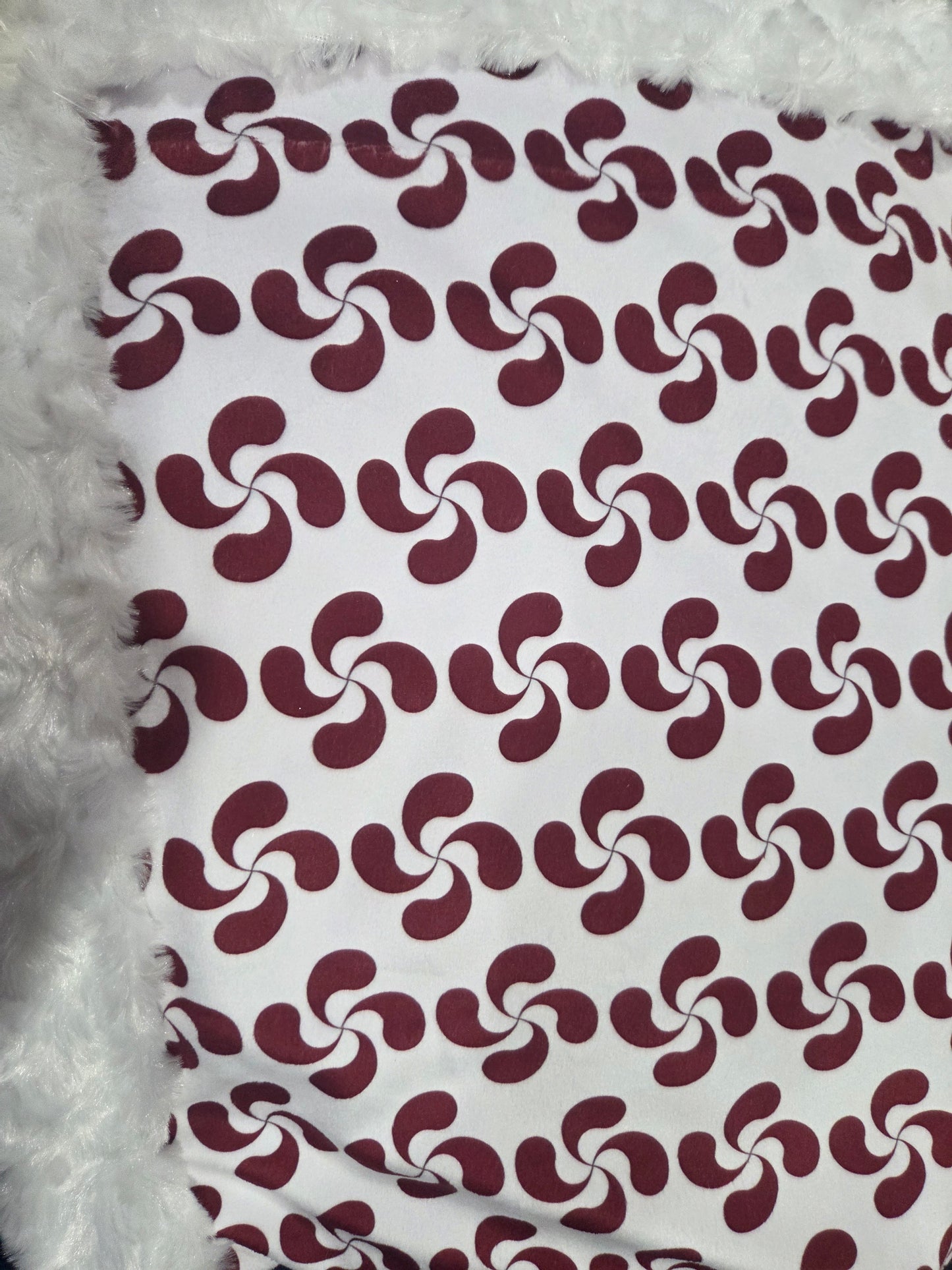 Red on white baby Lauburu blanket (Copy)